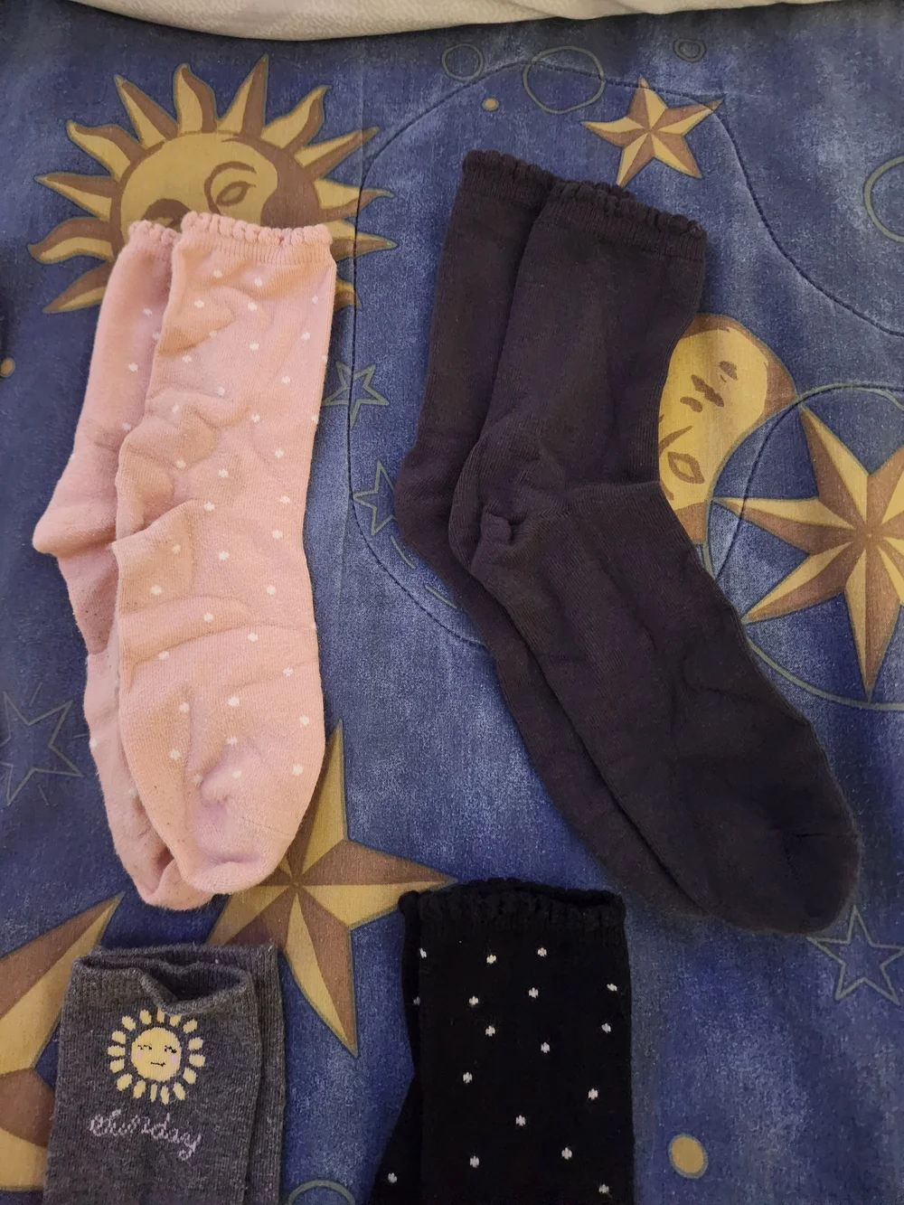 6 Pair Of Girls Crew Socks - Pink, White, Gray, Black, Rust
